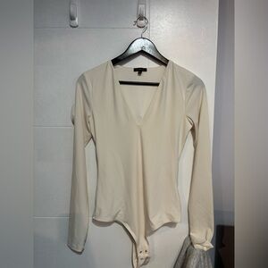 Dynamite Cream V-Neck Long Sleeve Bodysuit